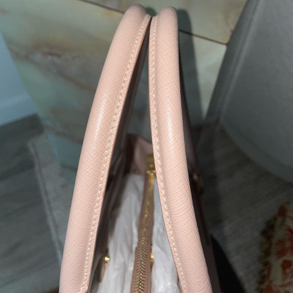 Prada Saffiano Lux Leather Tote in Cammeo - Picture 7 of 17